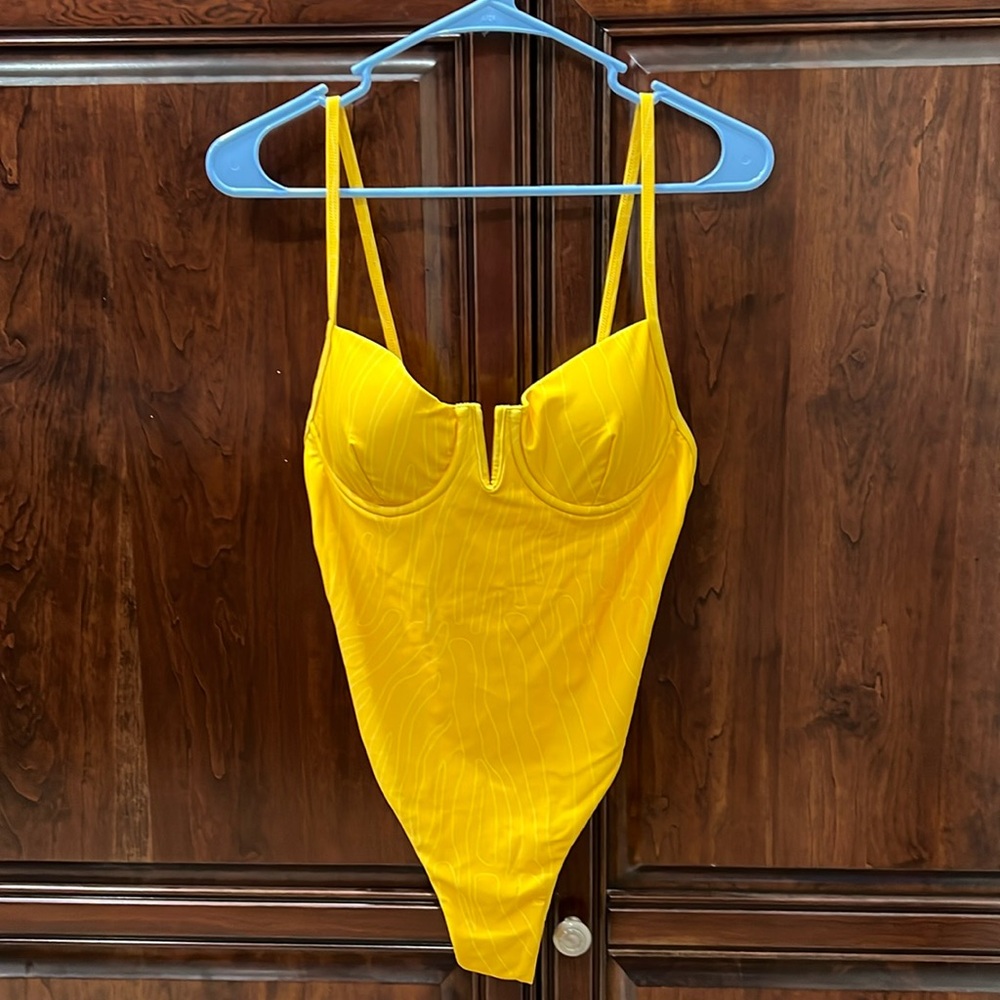 NWT Kittenish yellow one piece bathing suit size large